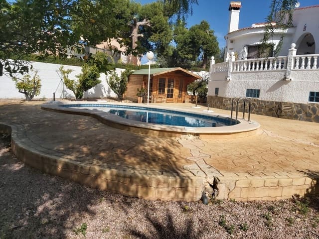 4 camera da letto Villa in vendita in Ciudad Quesada, Rojales con piscina garage - 475.000 € (Rif: 9596869)