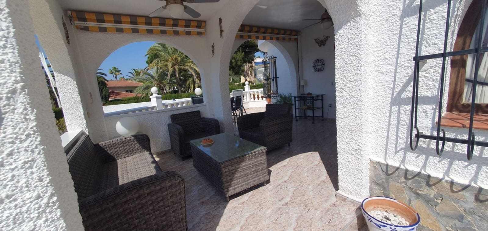 4 chambre Villa/Maison à vendre à Ciudad Quesada avec piscine garage - 475 000 € (Ref: 9596869)