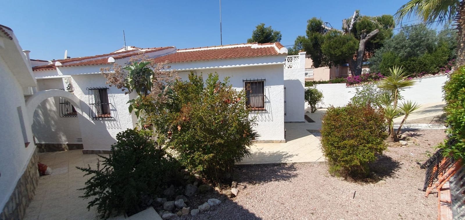 4 chambre Villa/Maison à vendre à Ciudad Quesada avec piscine garage - 475 000 € (Ref: 9596869)