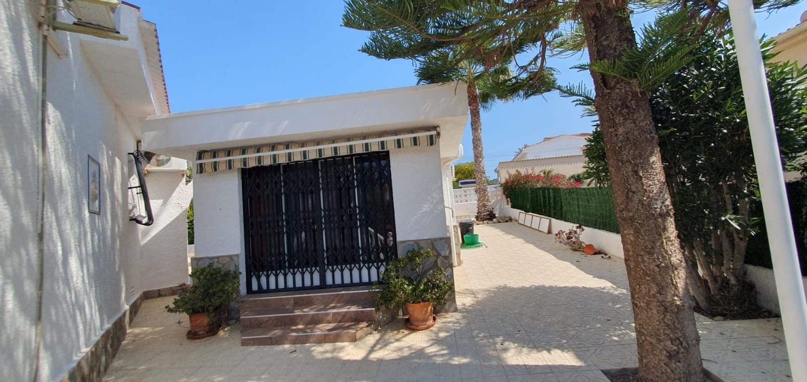 4 chambre Villa/Maison à vendre à Ciudad Quesada avec piscine garage - 475 000 € (Ref: 9596869)