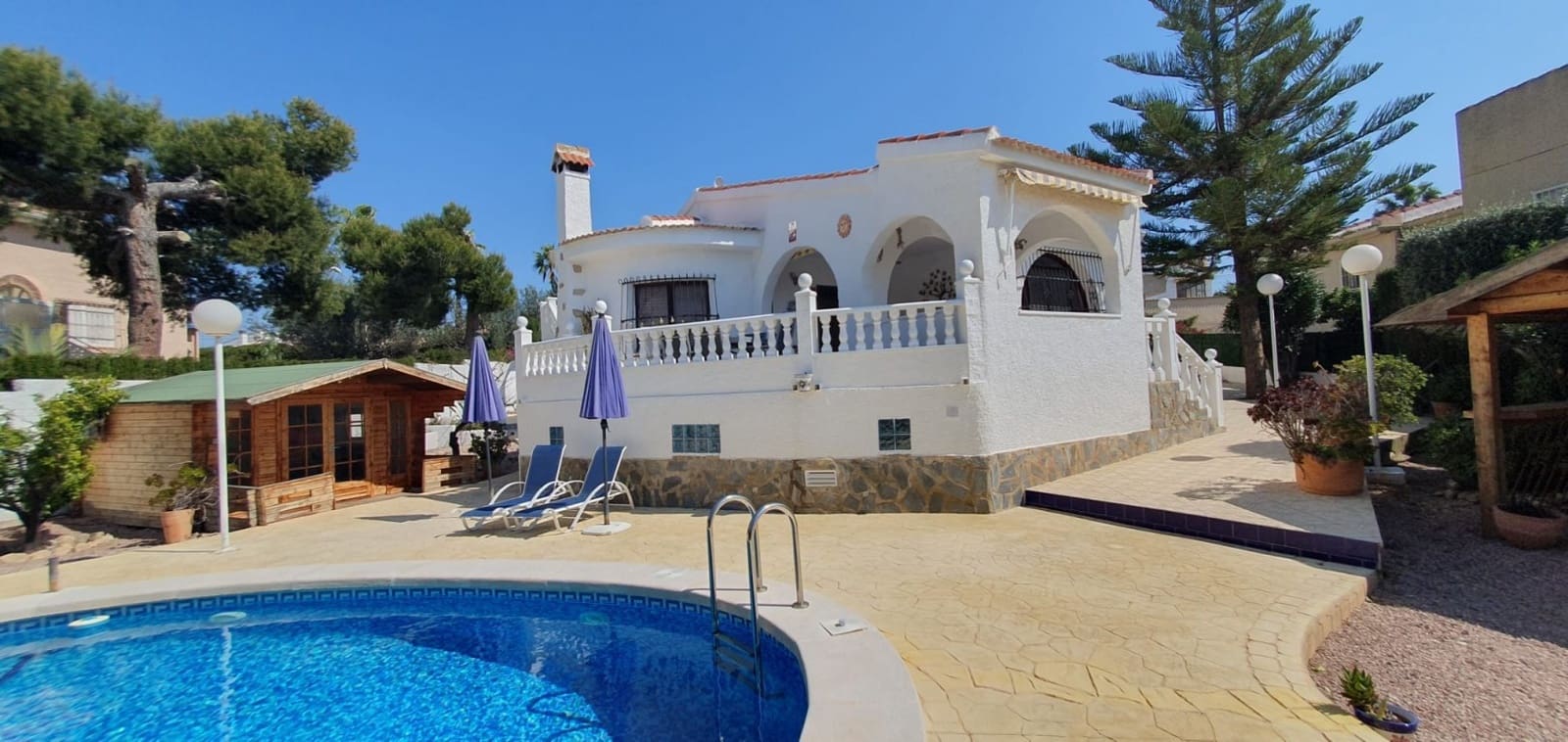 4 chambre Villa/Maison à vendre à Ciudad Quesada avec piscine garage - 475 000 € (Ref: 9596869)