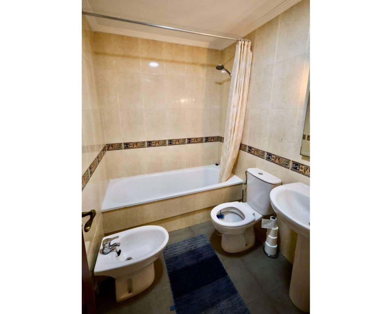 2 soverom Leilighet til salgs i Torrevieja med svømmebasseng garasje - € 195 000 (Ref: 9596872)