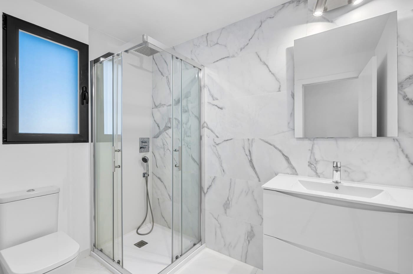 2 slaapkamer Appartement te koop in San Miguel de Salinas met zwembad garage - € 189.000 (Ref: 9611980)