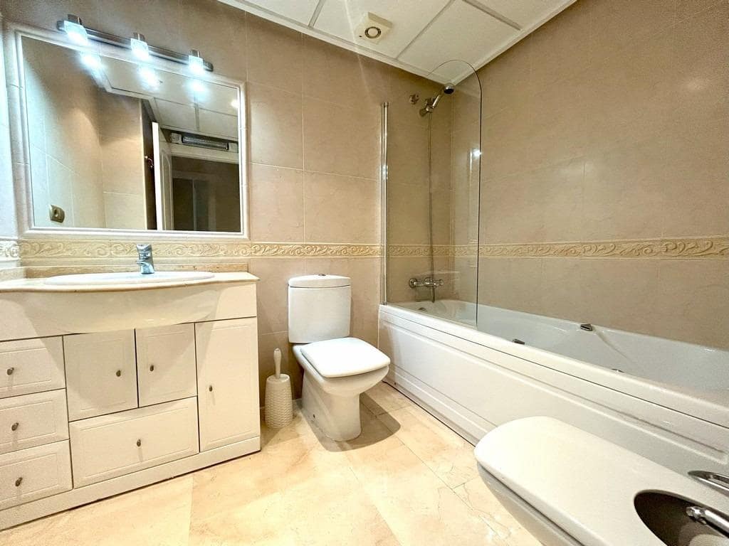 3 makuuhuone Kattohuoneisto myytävänä paikassa Orihuela Costa - 595 000 € (Ref: 9650307)