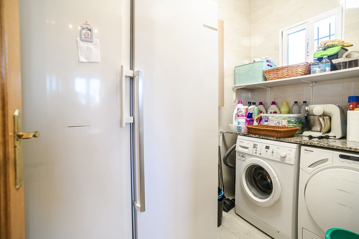 3 Zimmer Villa zu verkaufen in Catral mit Pool - 429.500 € (Ref: 9654132)