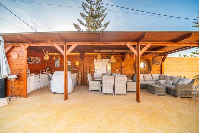 3 Zimmer Villa zu verkaufen in Catral mit Pool - 429.500 € (Ref: 9654132)