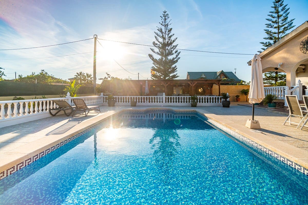 3 Zimmer Villa zu verkaufen in Catral mit Pool - 429.500 € (Ref: 9654132)