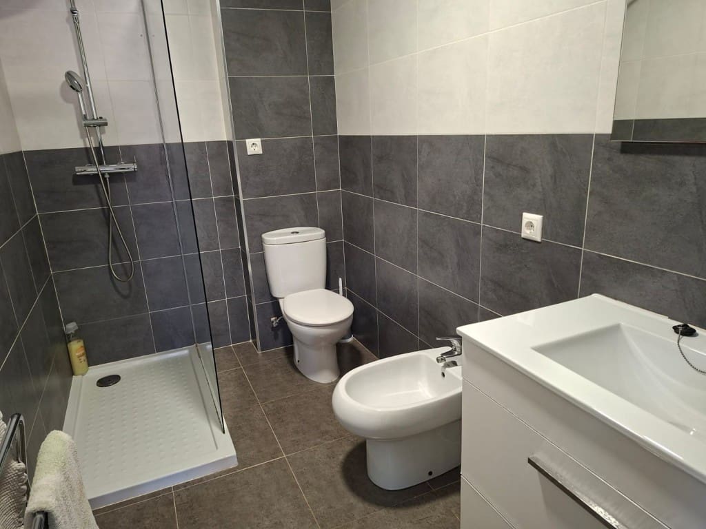 2 bedroom Apartment for sale in Santa Pola - € 175,000 (Ref: 9687318)