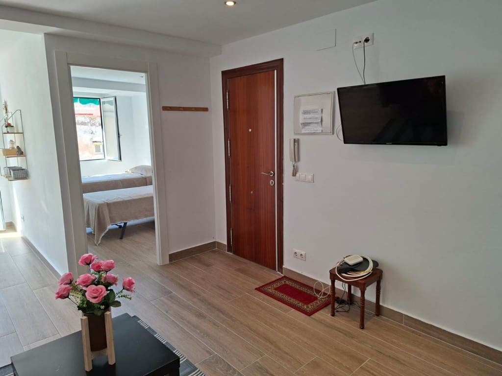 2 bedroom Apartment for sale in Santa Pola - € 175,000 (Ref: 9687318)