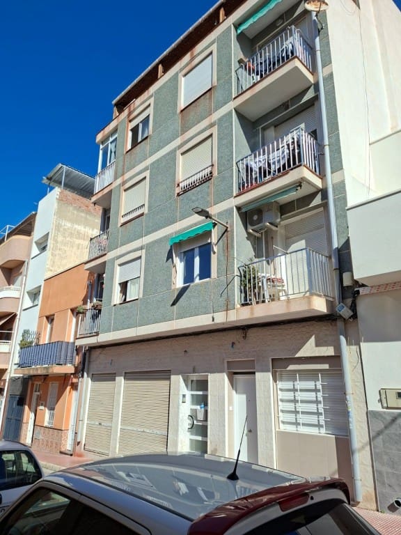 2 bedroom Apartment for sale in Santa Pola - € 175,000 (Ref: 9687318)