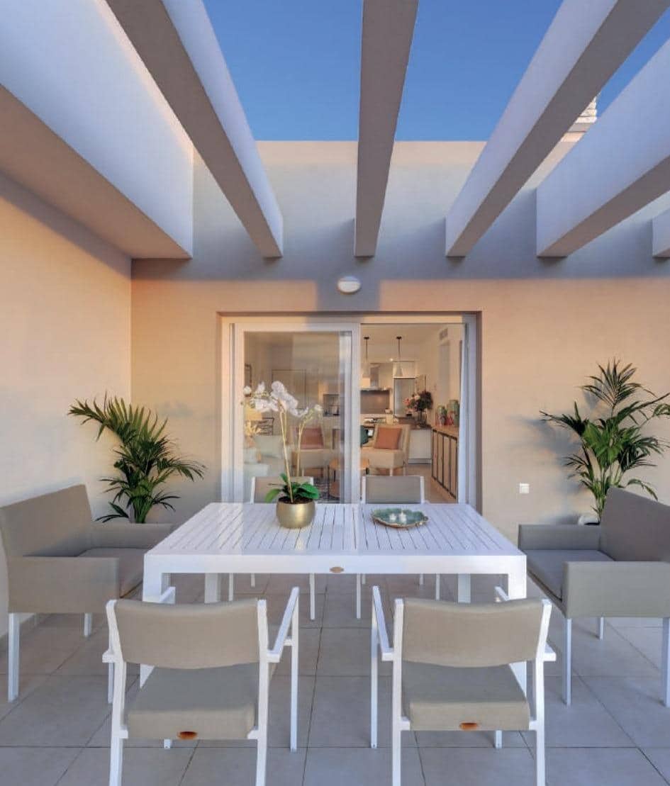 2 makuuhuone Huoneisto myytävänä paikassa Marbella mukana uima-altaan - 461 000 € (Ref: 9699725)