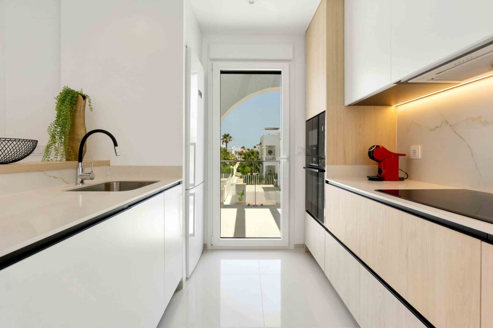 2 bedroom Apartment for sale in Ciudad Quesada with pool garage - € 338,000 (Ref: 9747158)