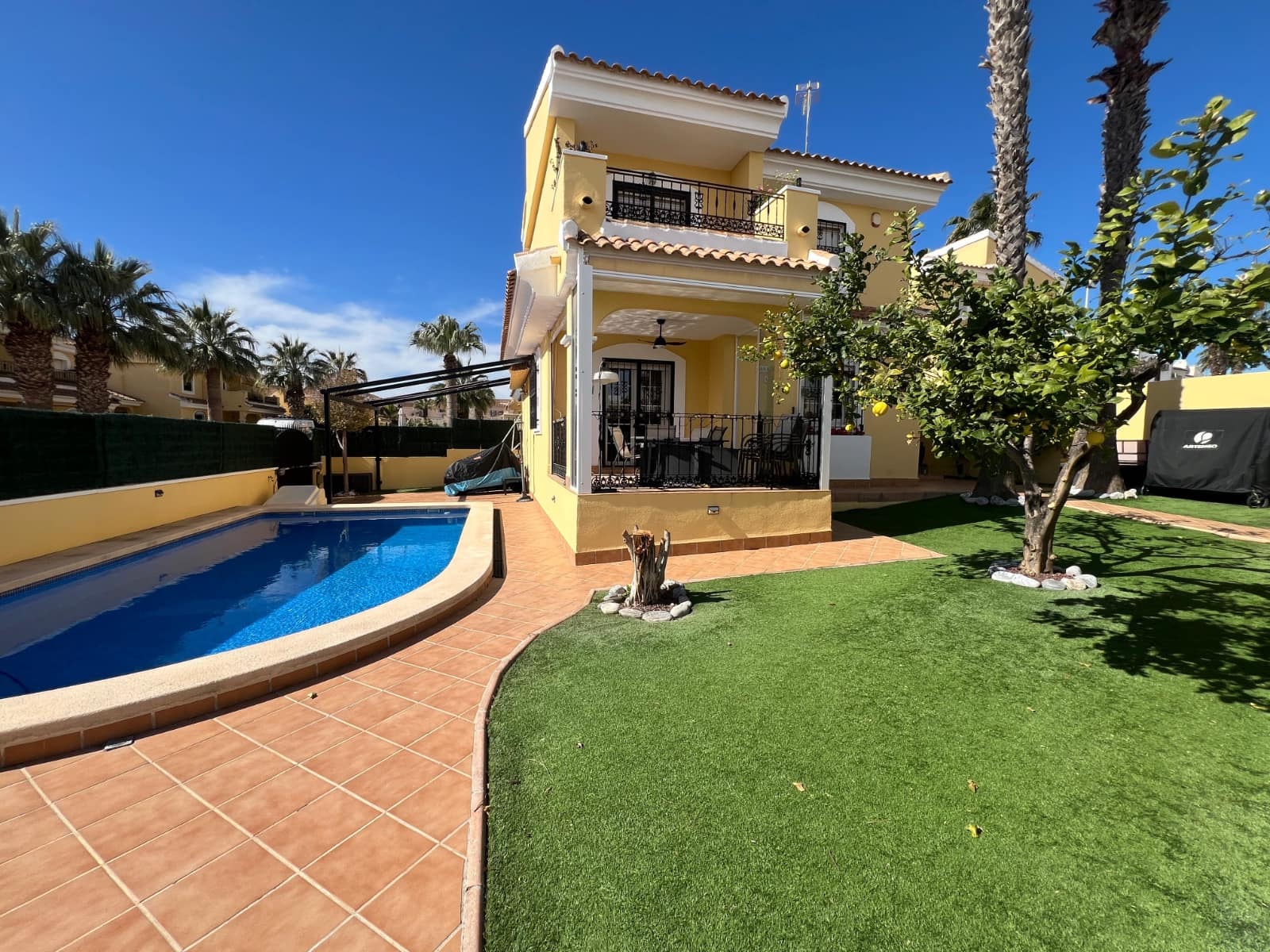 3 slaapkamer Villa te koop in Orihuela Costa - € 445.000 (Ref: 9747162)