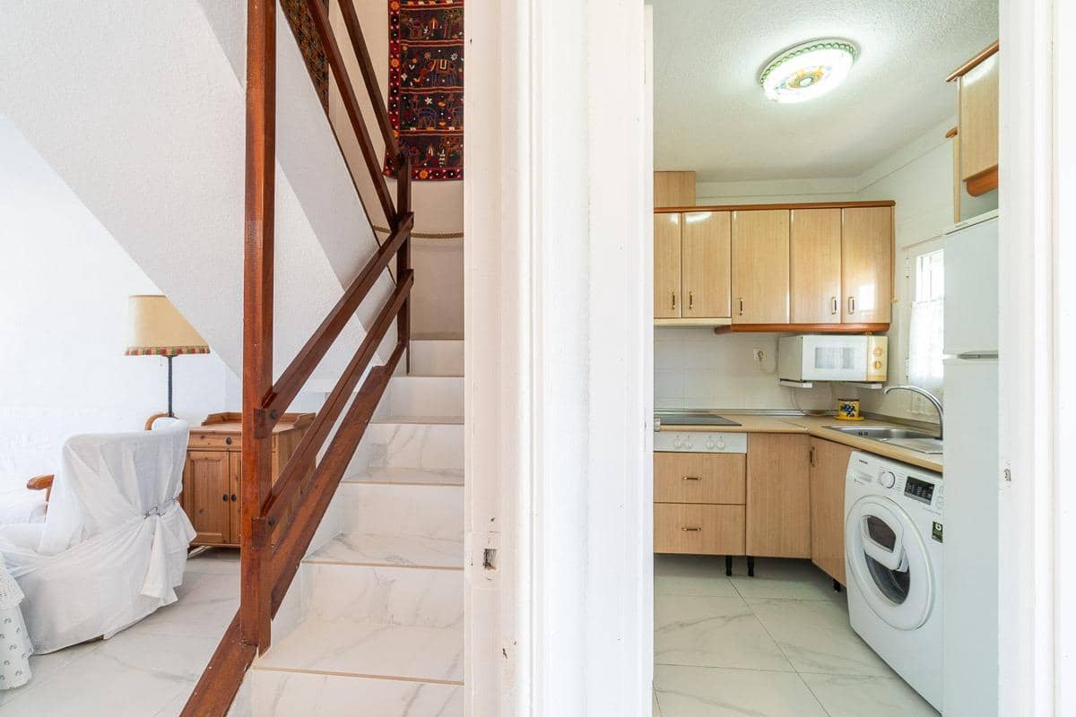 2 slaapkamer Rijtjeshuis te koop in Orihuela Costa met zwembad - € 390.000 (Ref: 9779024)