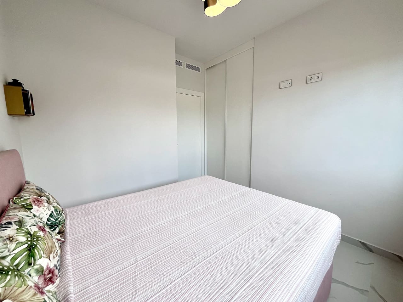 2 chambre Appartement à vendre à San Miguel de Salinas avec piscine garage - 329 900 € (Ref: 9779034)