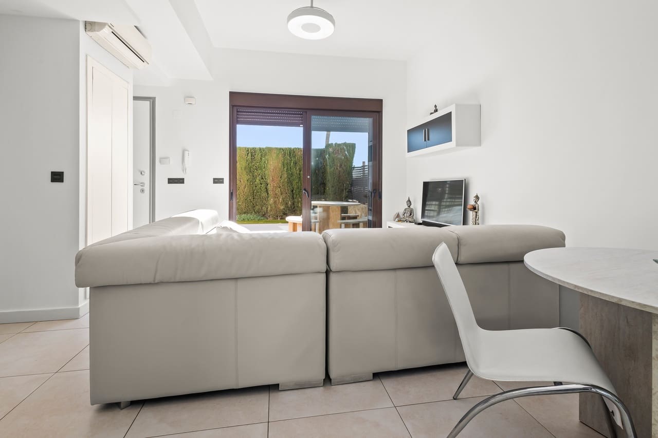 3 slaapkamer Villa te koop in Algorfa met zwembad garage - € 349.995 (Ref: 9779051)