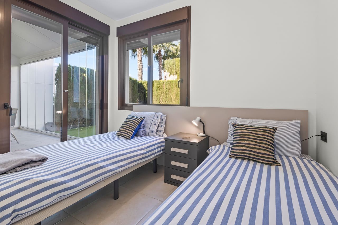 3 slaapkamer Villa te koop in Algorfa met zwembad garage - € 349.995 (Ref: 9779051)