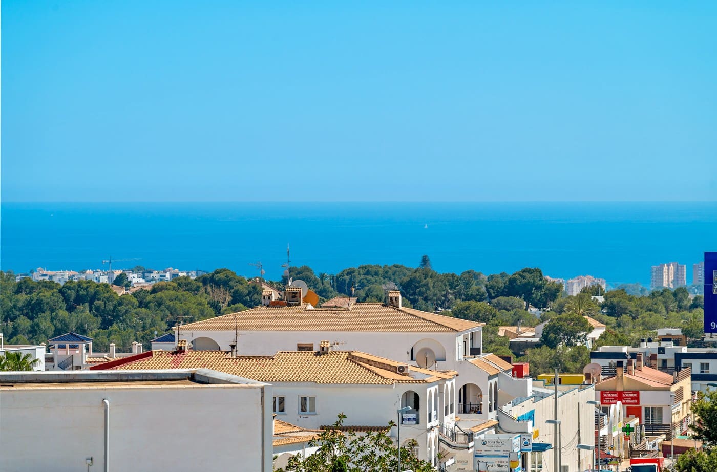 2 bedroom Apartment for sale in Orihuela Costa with pool garage - € 349,000 (Ref: 9784442)