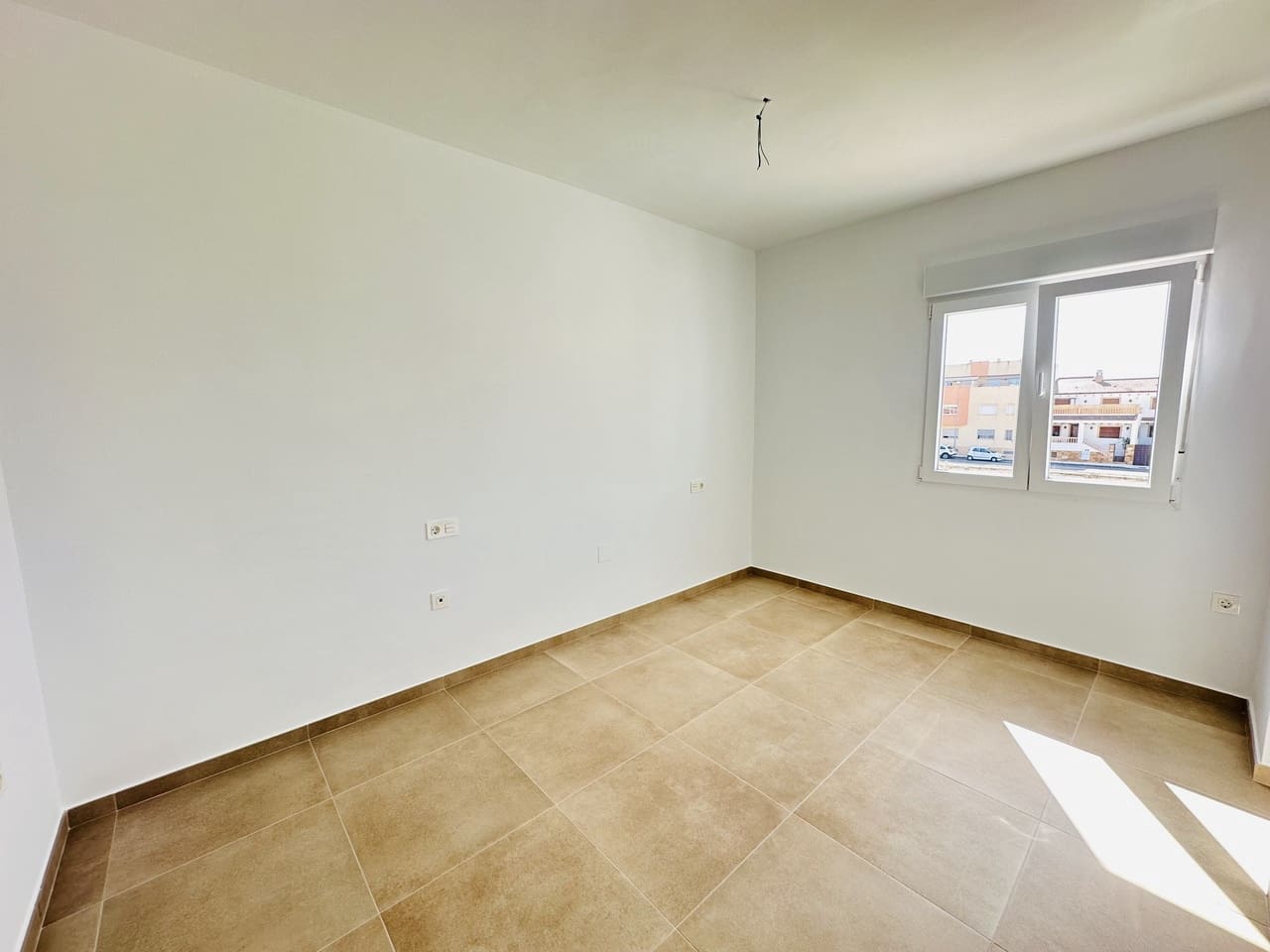 3 bedroom Villa for sale in Pilar de la Horadada with garage - € 265,000 (Ref: 9838552)