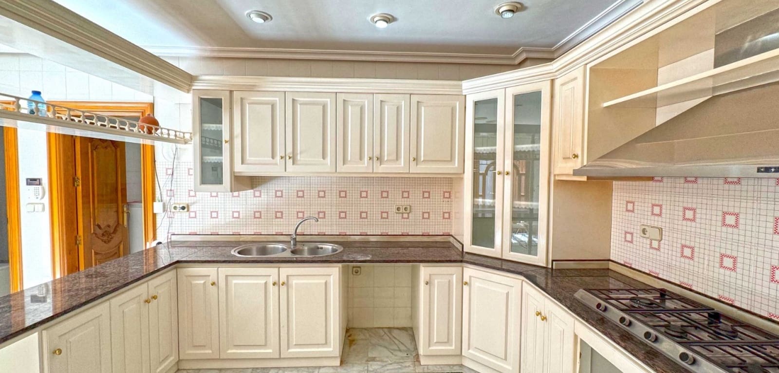 6 bedroom Apartment for sale in San Pedro del Pinatar - € 415,000 (Ref: 9838553)