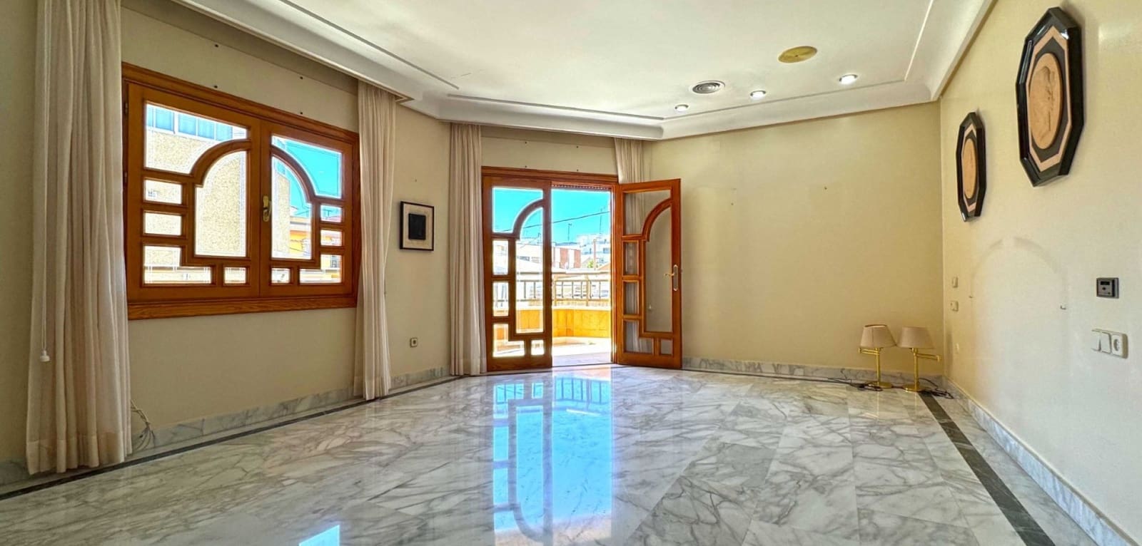 6 bedroom Apartment for sale in San Pedro del Pinatar - € 415,000 (Ref: 9838553)