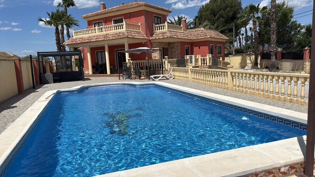 3 chambre Villa/Maison à vendre à Catral avec piscine - 345 000 € (Ref: 9872369)