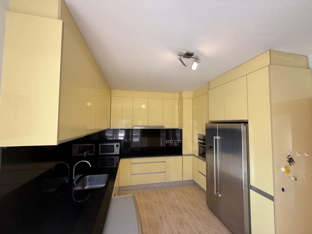 3 sypialnia Willa na sprzedaż w Casco Urbano, Teulada-Moraira z basenem - 895 000 € (Ref: 9872374)
