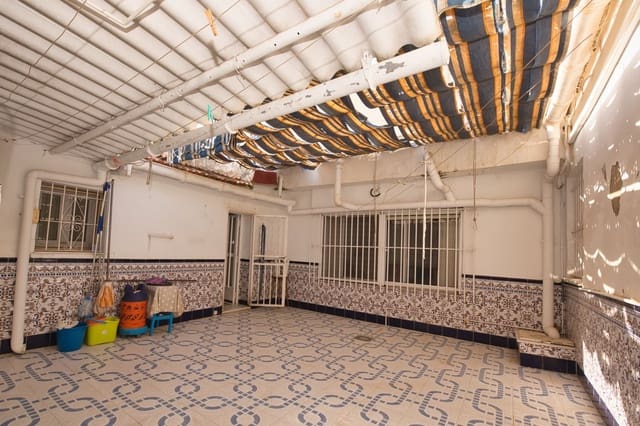 4 makuuhuone Huvila myytävänä paikassa Benijófar - 209 000 € (Ref: 9872385)