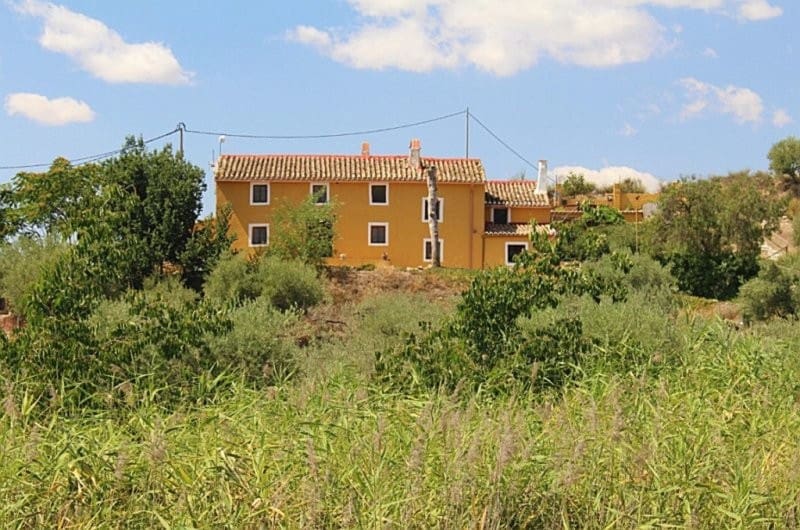 10 soverom Finca/Herregård til salgs i Cehegin med svømmebasseng - € 395 000 (Ref: 9889275)