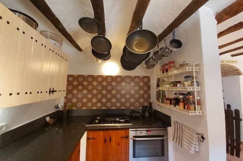 10 soverom Finca/Herregård til salgs i Cehegin med svømmebasseng - € 395 000 (Ref: 9889275)