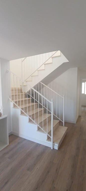 3 chambre Villa/Maison à vendre à El Campello avec piscine garage - 649 900 € (Ref: 9908924)