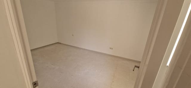 3 sypialnia Willa na sprzedaż w El Campello z basenem garażem - 649 900 € (Ref: 9908924)