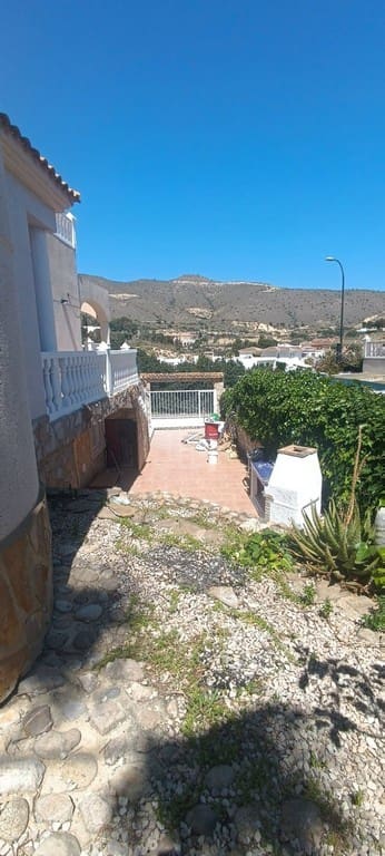 3 chambre Villa/Maison à vendre à El Campello avec piscine garage - 649 900 € (Ref: 9908924)