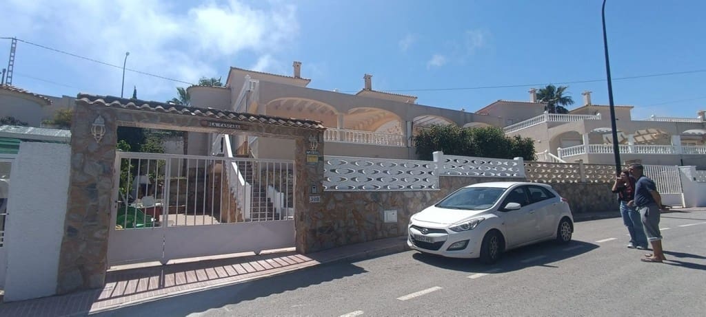 3 chambre Villa/Maison à vendre à El Campello avec piscine garage - 649 900 € (Ref: 9908924)