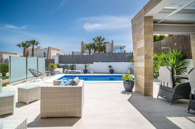 3 slaapkamer Villa te koop in Algorfa met zwembad - € 585.000 (Ref: 9981461)