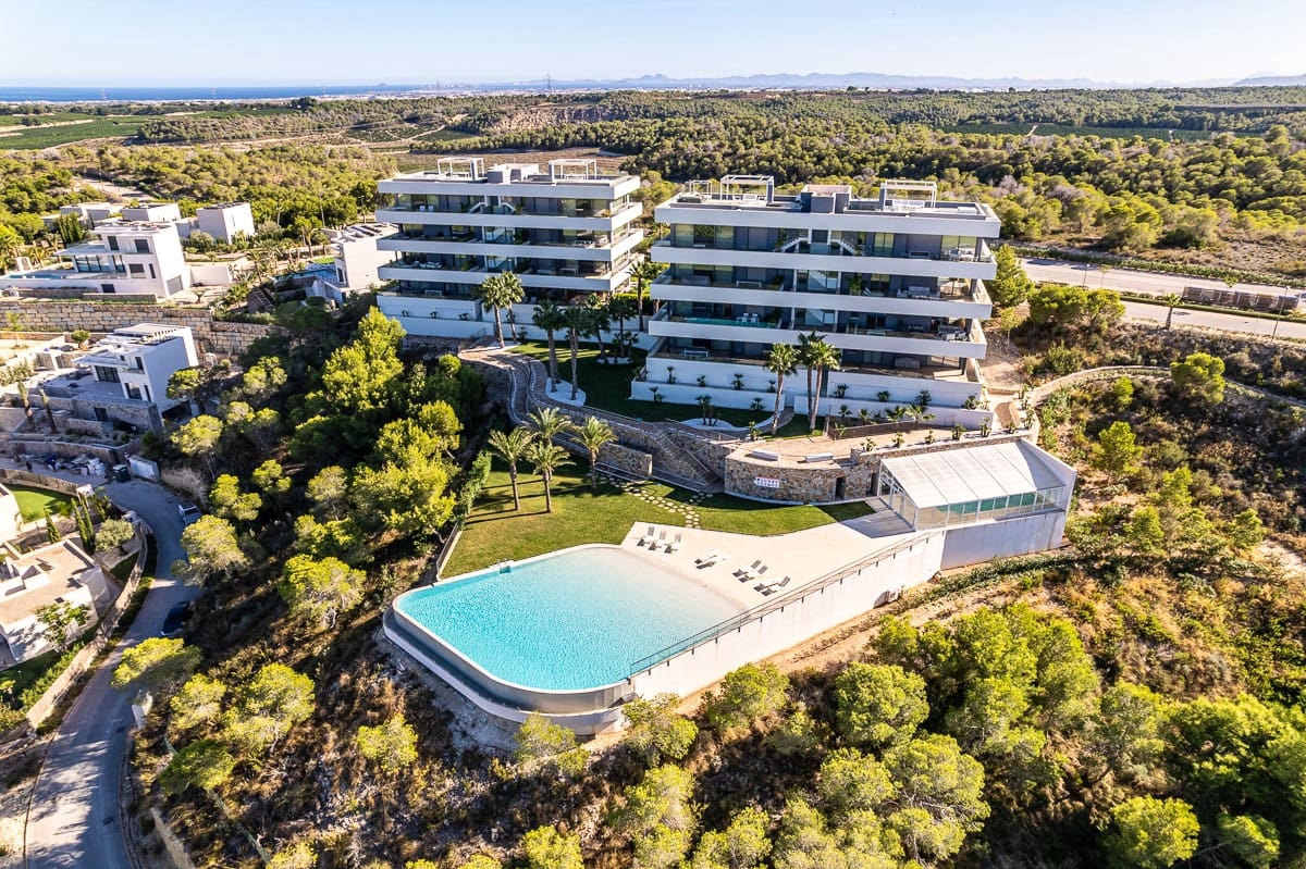 3 soveværelse Lejlighed til salg i Las Colinas Golf med swimmingpool - € 895.000 (Ref: 9981465)