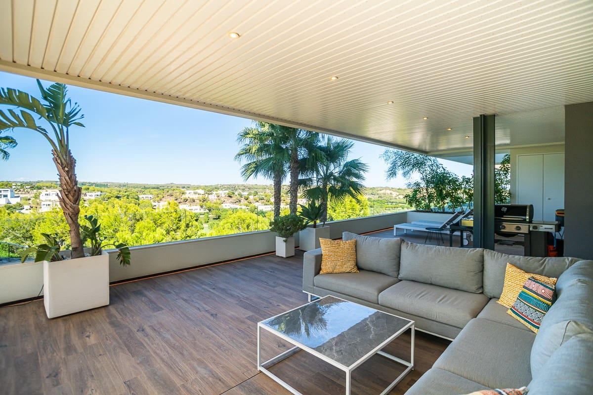 3 soveværelse Lejlighed til salg i Las Colinas Golf med swimmingpool - € 895.000 (Ref: 9981465)