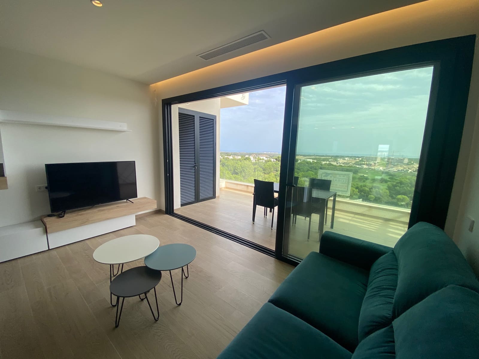 2 soveværelse Lejlighed til salg i Las Colinas Golf med swimmingpool - € 475.000 (Ref: 9981473)