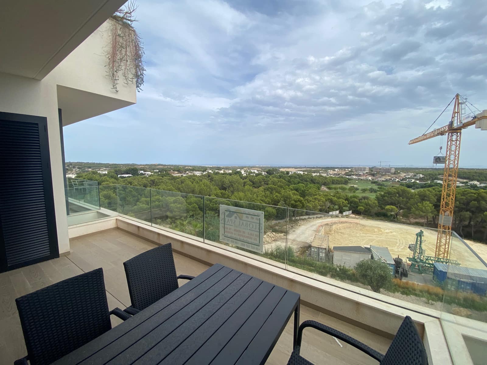 2 soveværelse Lejlighed til salg i Las Colinas Golf med swimmingpool - € 475.000 (Ref: 9981473)