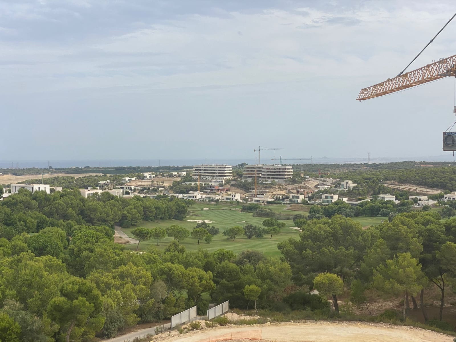 2 soveværelse Lejlighed til salg i Las Colinas Golf med swimmingpool - € 475.000 (Ref: 9981473)