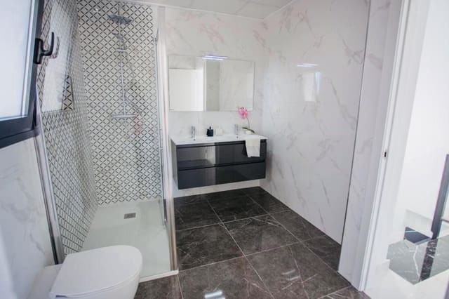 3 sypialnia Willa na sprzedaż w Los Montesinos z basenem - 346 900 € (Ref: 7934691)