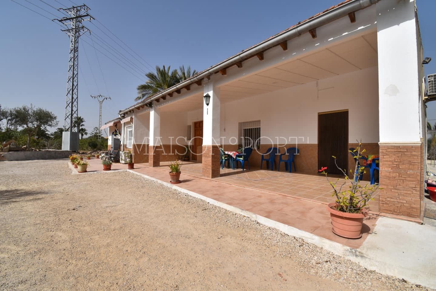 Chalet de 7 habitaciones en Elche / Elx en venta - 290.000 € (Ref: 7934698)