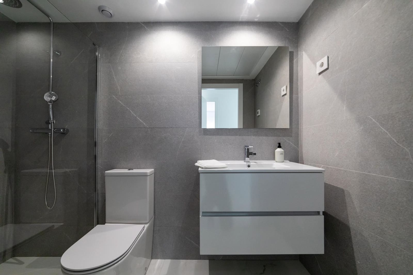 2 soveværelse Lejlighed til salg i Torrevieja - € 399.000 (Ref: 7934713)