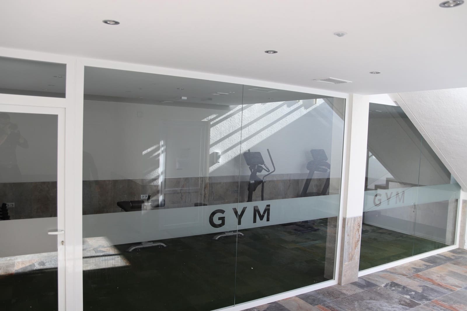 2 quarto Apartamento para venda em Guardamar del Segura com piscina - 211 000 € (Ref: 7934740)