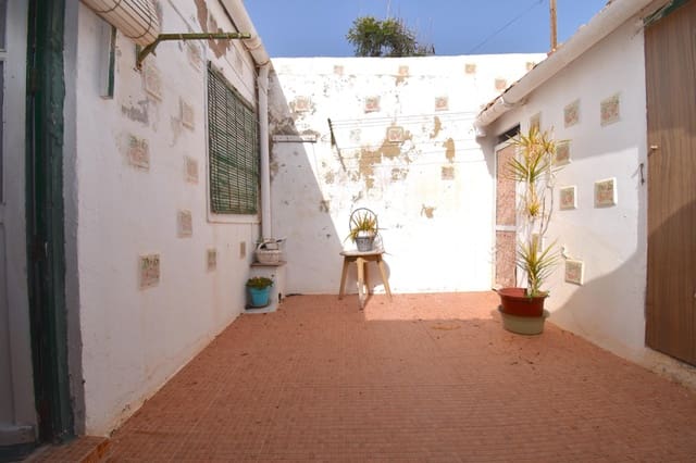 3 bedroom Semi-detached Villa for sale in Santa Pola - € 440,000 (Ref: 7934756)