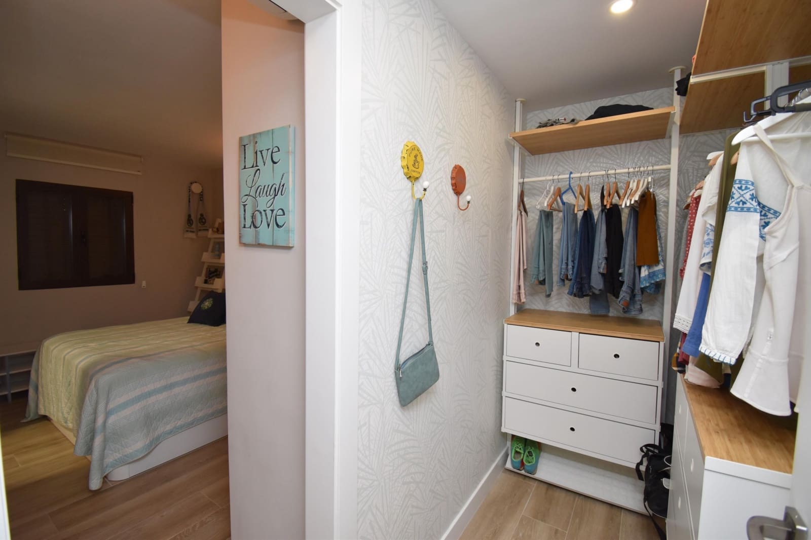 4 soverom Kjedet enebolig til salgs i Gran Alacant med svømmebasseng garasje - € 625 000 (Ref: 7934758)