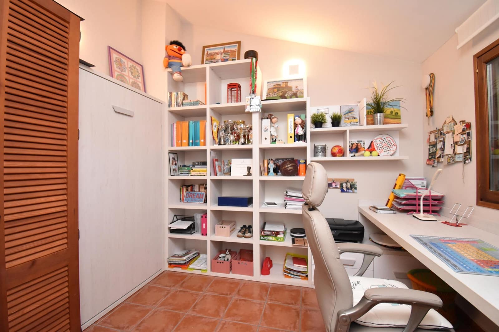 4 soverom Kjedet enebolig til salgs i Gran Alacant med svømmebasseng garasje - € 625 000 (Ref: 7934758)