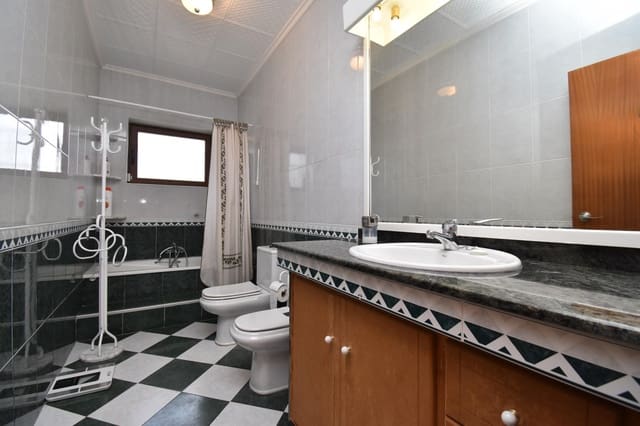 6 sypialnia Willa na sprzedaż w Elche / Elx - 425 000 € (Ref: 7934769)