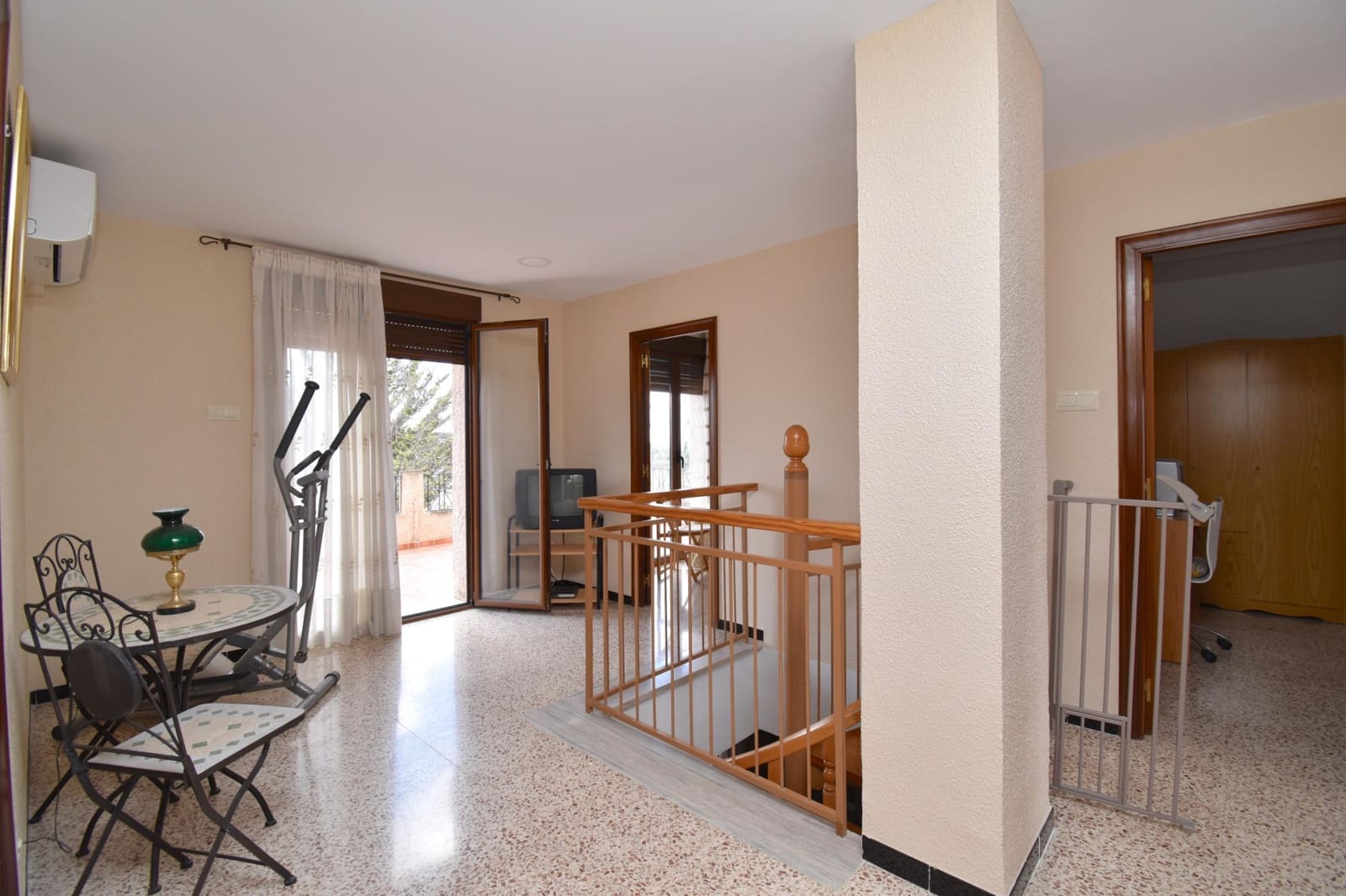 6 sypialnia Willa na sprzedaż w Elche / Elx - 425 000 € (Ref: 7934769)