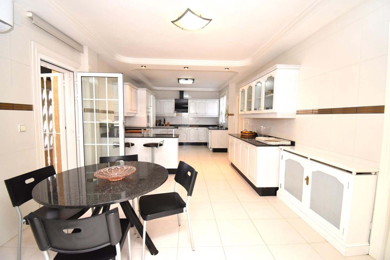 6 sypialnia Willa na sprzedaż w Santa Pola - 1 400 000 € (Ref: 7934776)